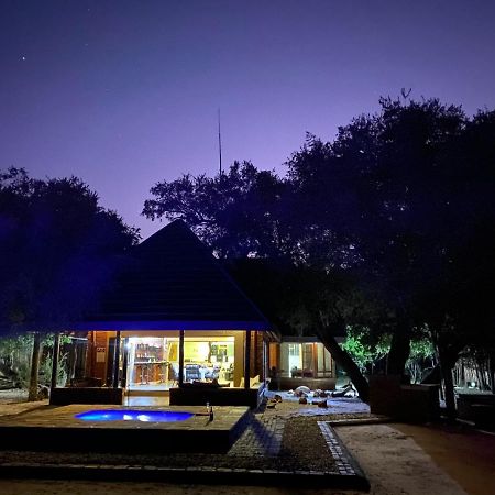 Twiga Lodge Mabalingwe Bela-Bela Exterior foto
